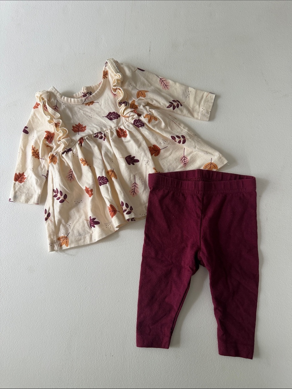 Starting Out - Cream Leaf Print Top w/ Wine Leggings